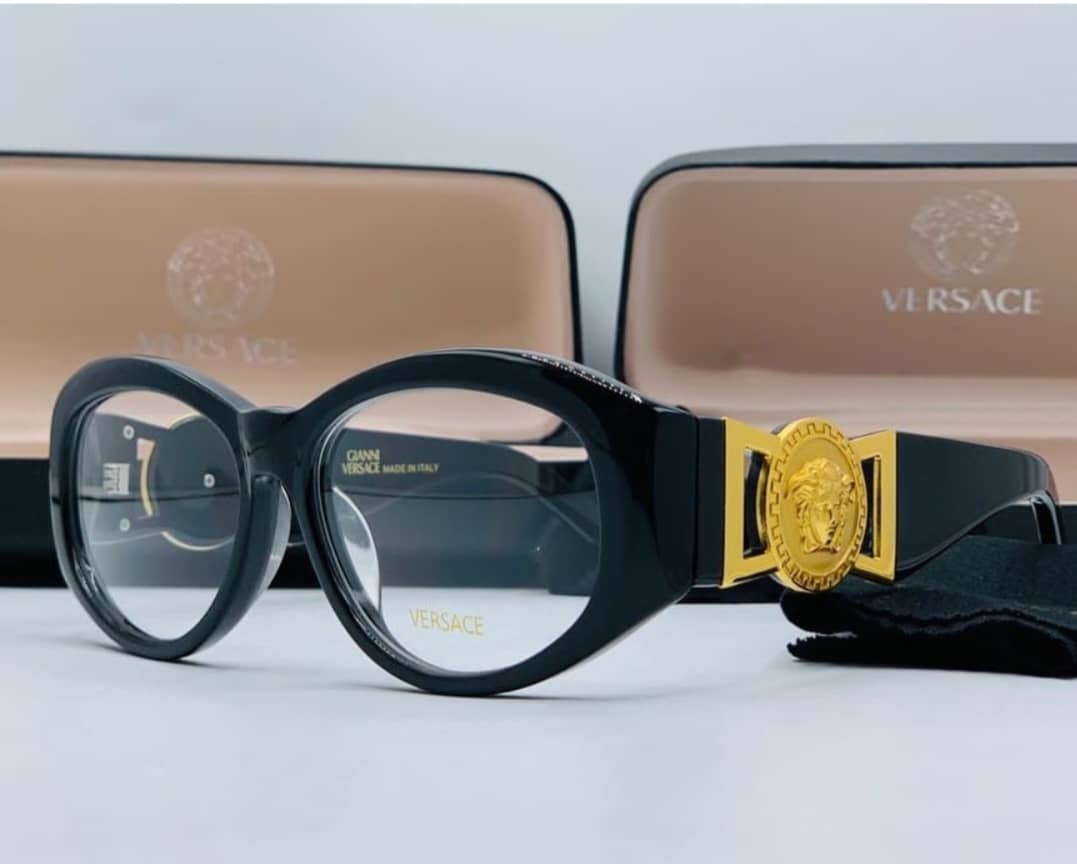 Versace Vintage GIANNI - 30,000 FCFA